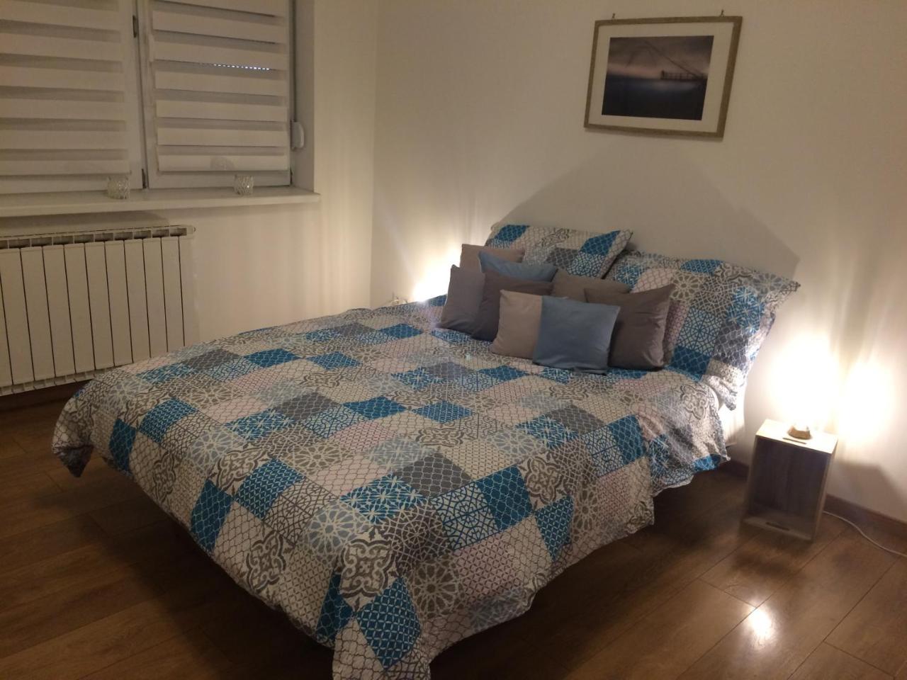 טוזלה Apartment Galerija מראה חיצוני תמונה